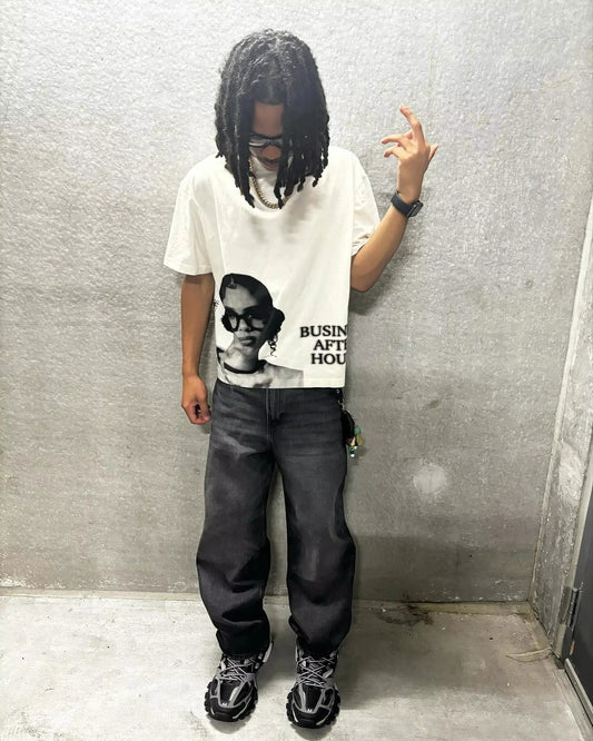 BUSINESS AFTER HOURS GRAPHIC TEE SHIIRT
