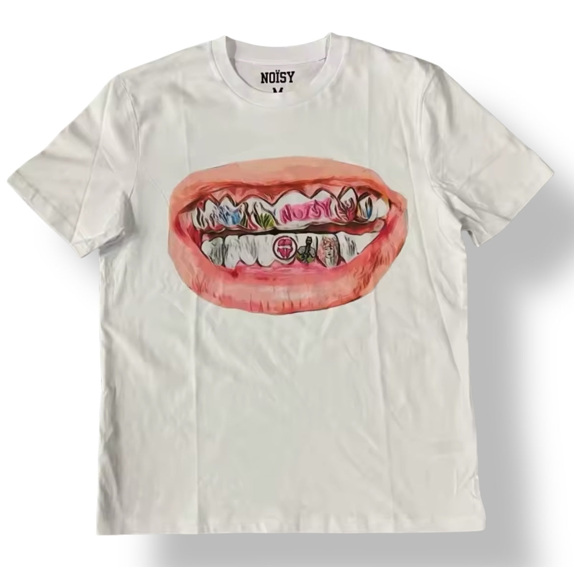 NOISY 'GRILZ' GRAPHIC TEE SHIRT