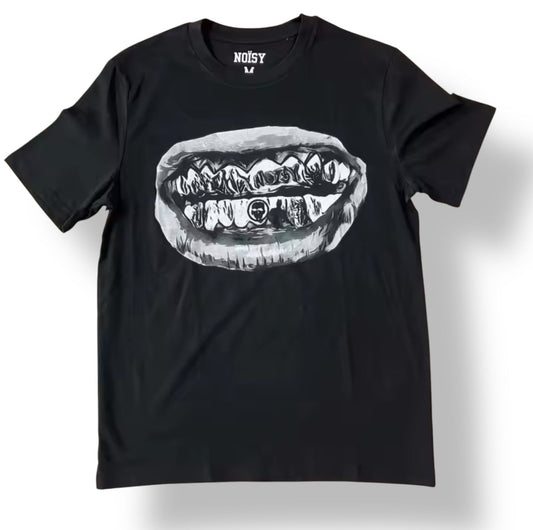 NOISY 'GRILZ' GRAPHIC TEE SHIRT